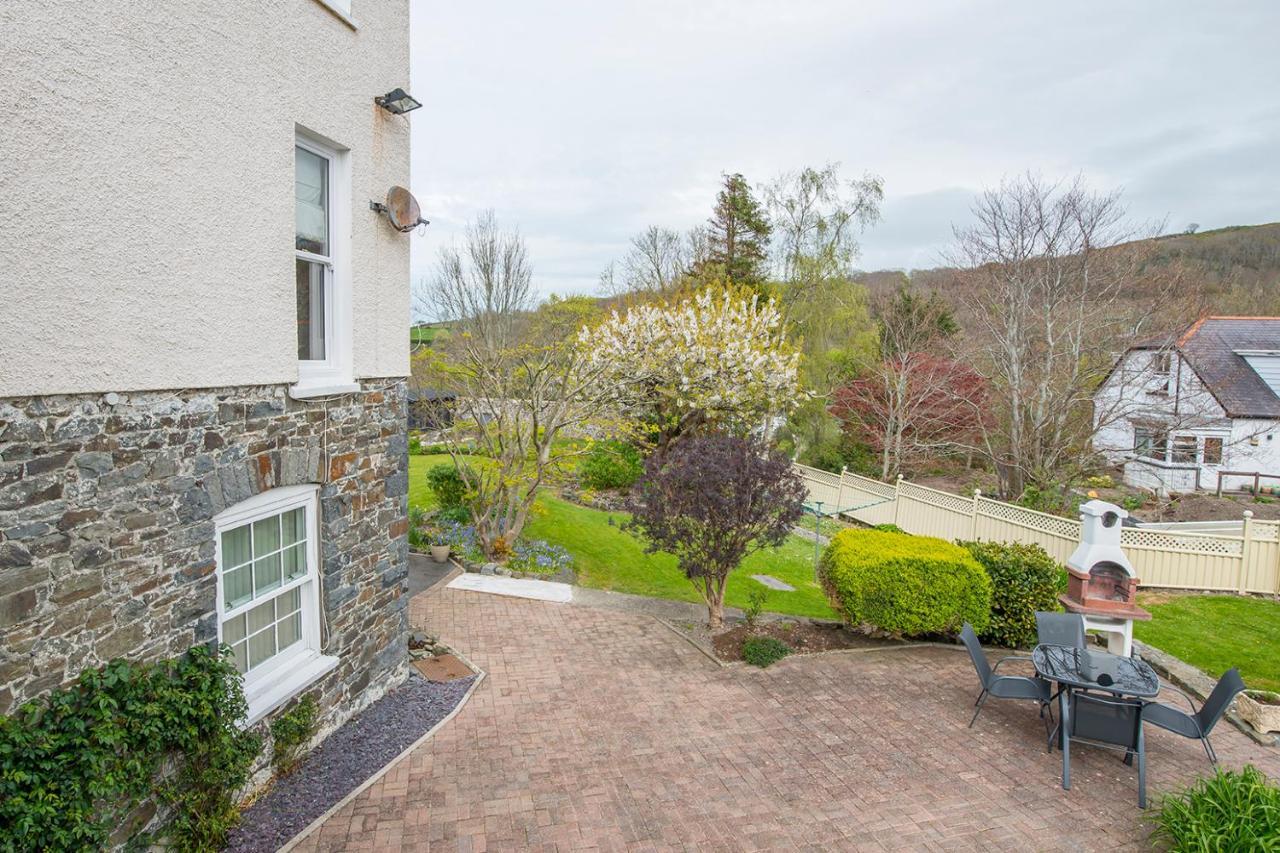 Llys Bach Apartment At Llys Aeron Aberaeron Eksteriør billede