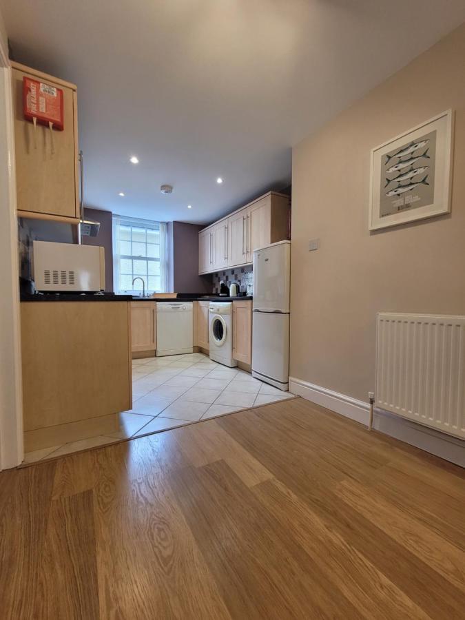 Llys Bach Apartment At Llys Aeron Aberaeron Eksteriør billede